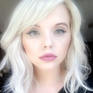 Meet your Posher, Ashlee